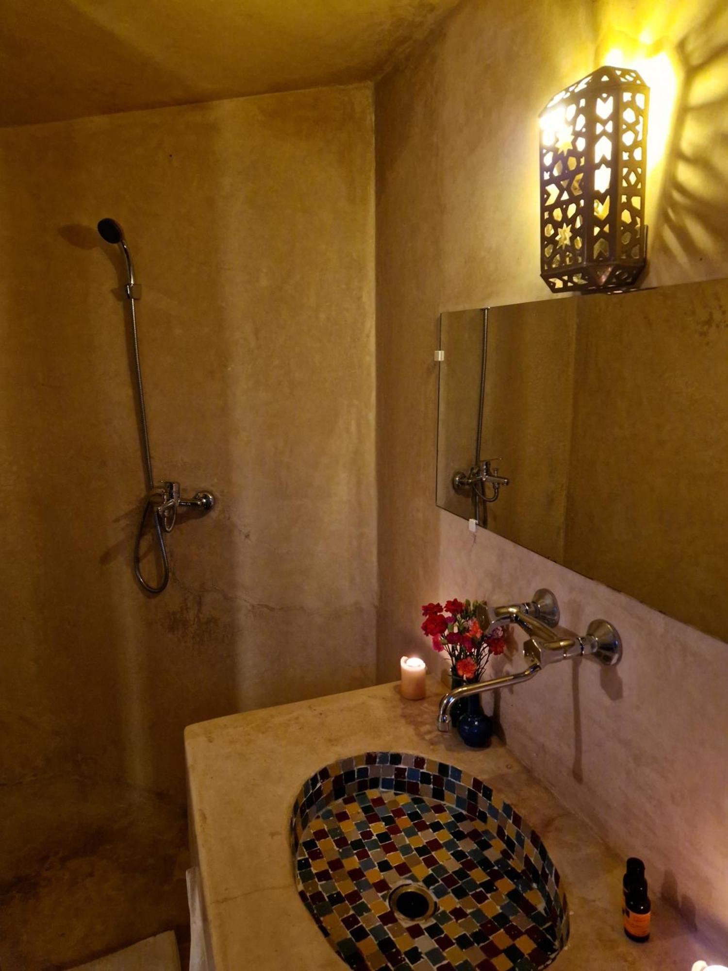 L'Oum Errebia Hotel อเซมมัวร์ ภายนอก รูปภาพ